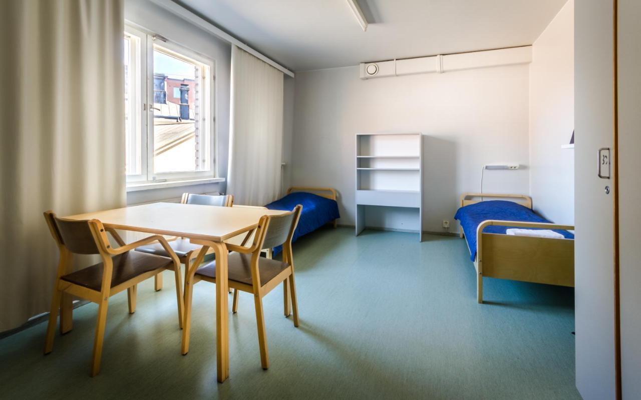 Budget Single Bed 3-Bed Female Dormitory Room